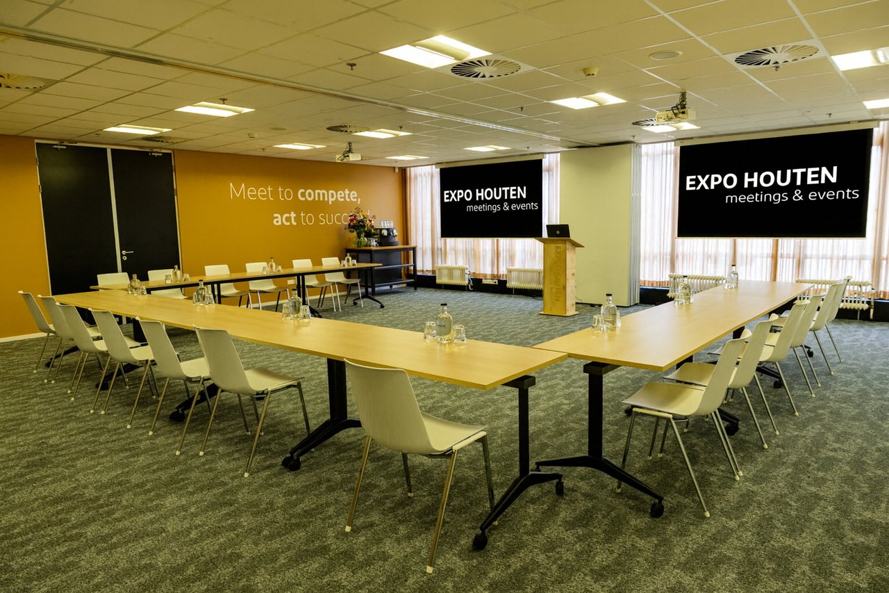 Expo Houten Vergaderruimte .png