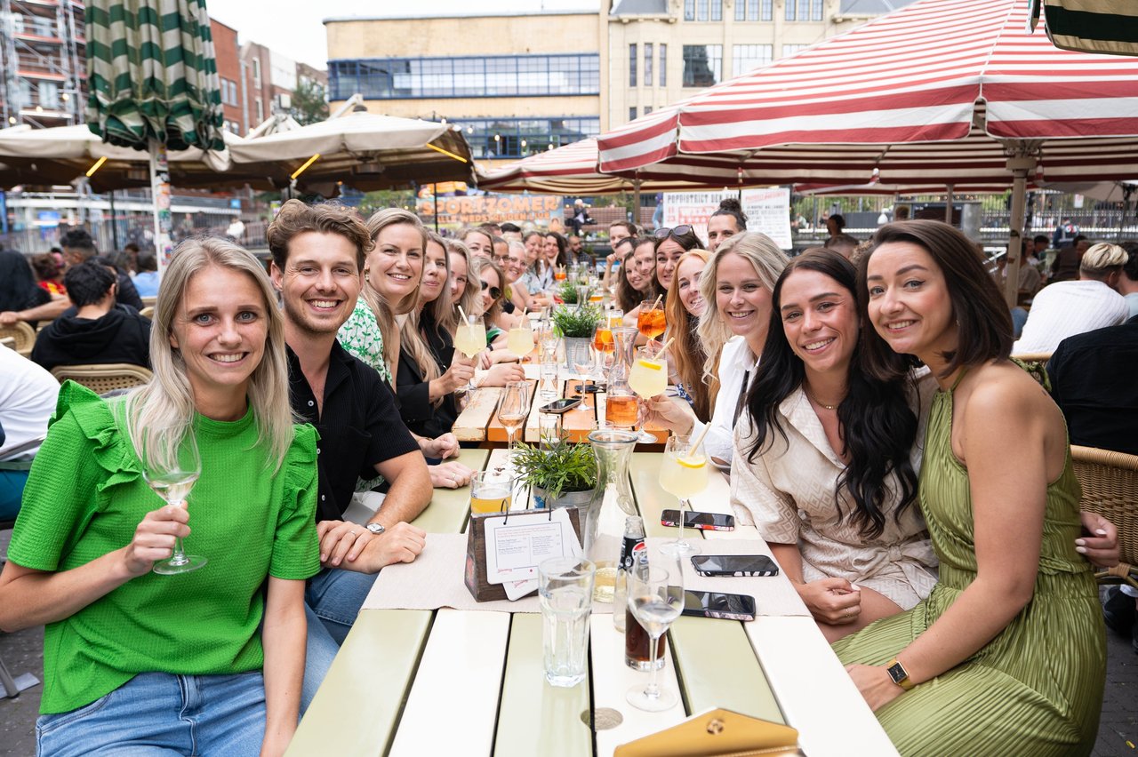 Boterwaag terras op de Grote Markt Den Haag