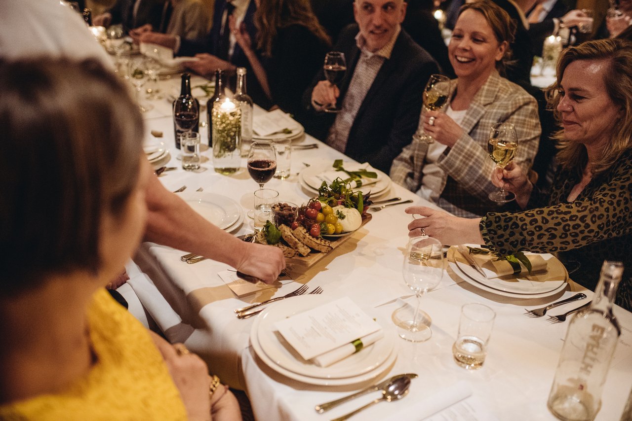 Eten tafel.jpg
