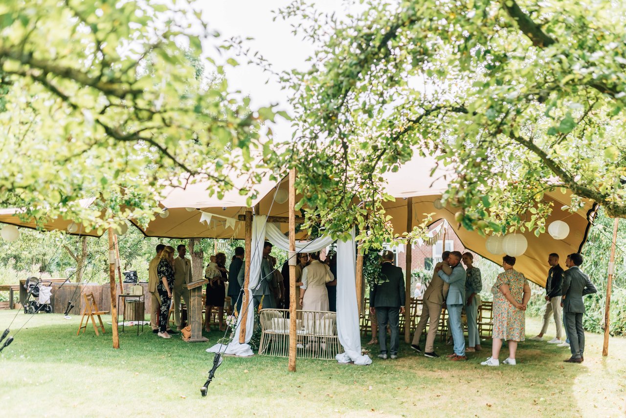 Ceremonie op het Kasteeleiland 