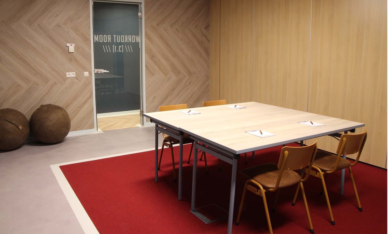 Omnisport - Workout Room Business Lounge 3.1 - blokopstelling