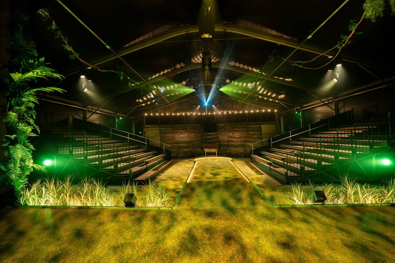OuwehandsDierenpark_Theatertent_4.jpg