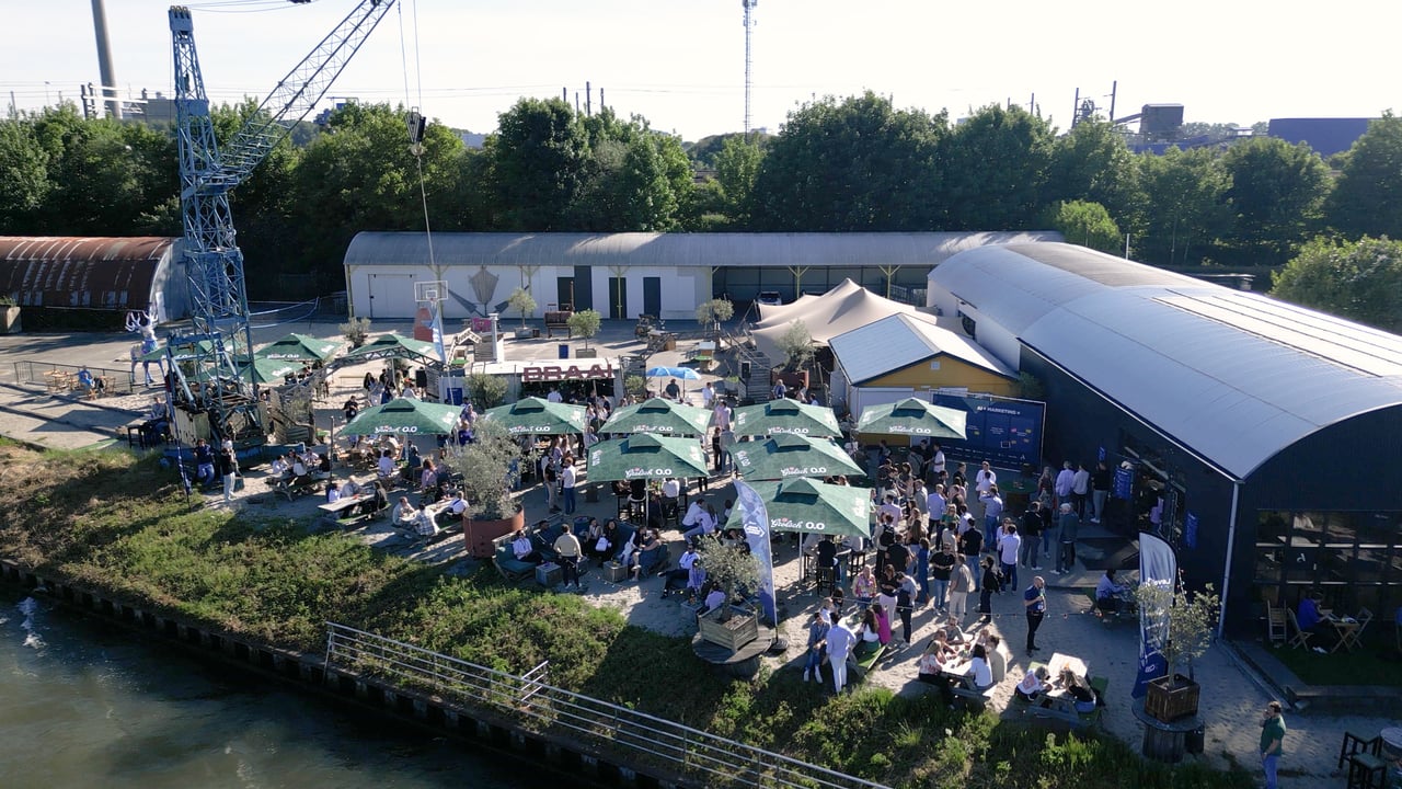 Speelkwartier - Werf - DEMKA kade - Terras - Strand - Kanaal - Stadsstrand - Statafels - DUS De Utrechtse Stadsvrijheid 