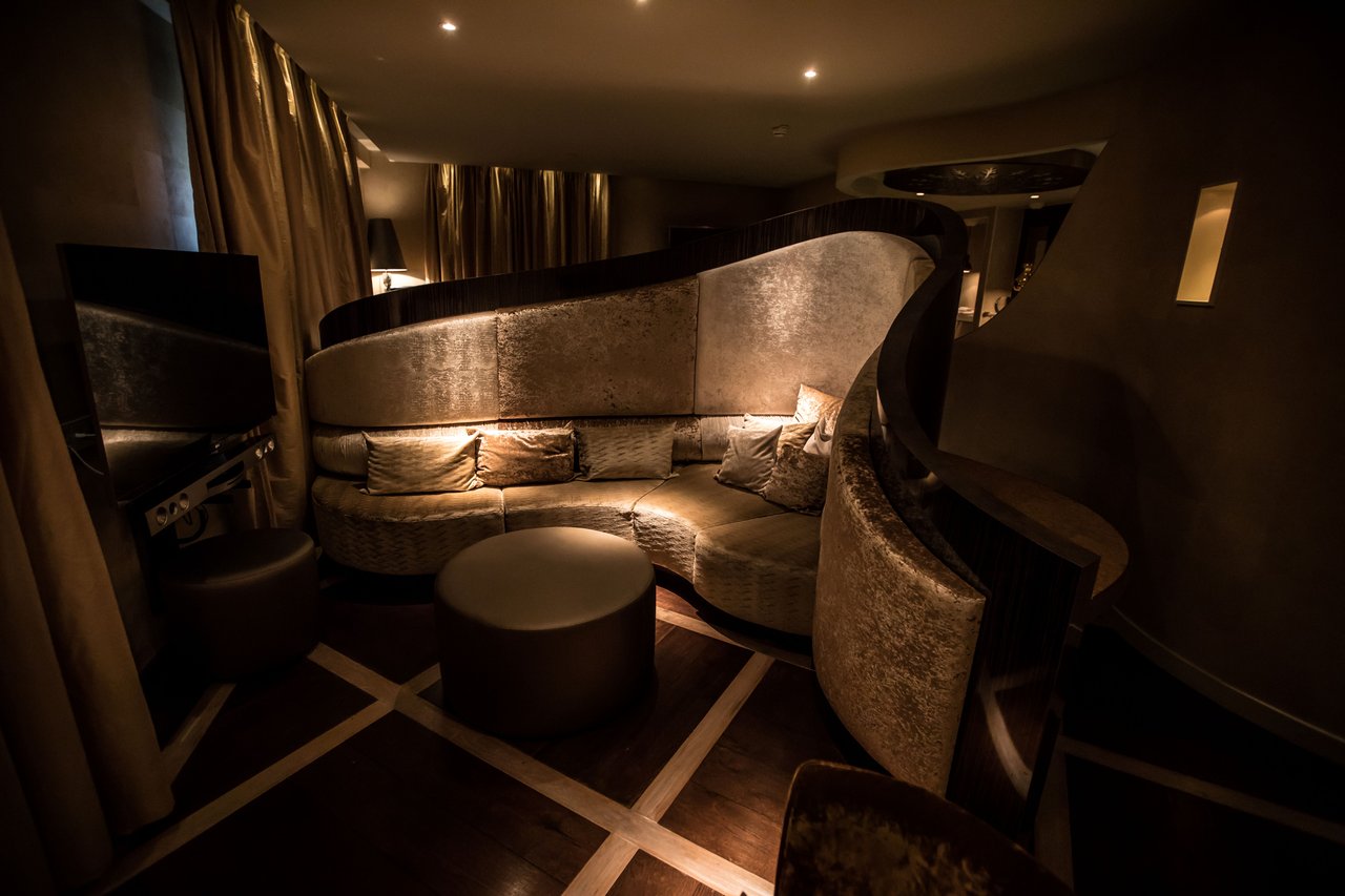 Living President Suite