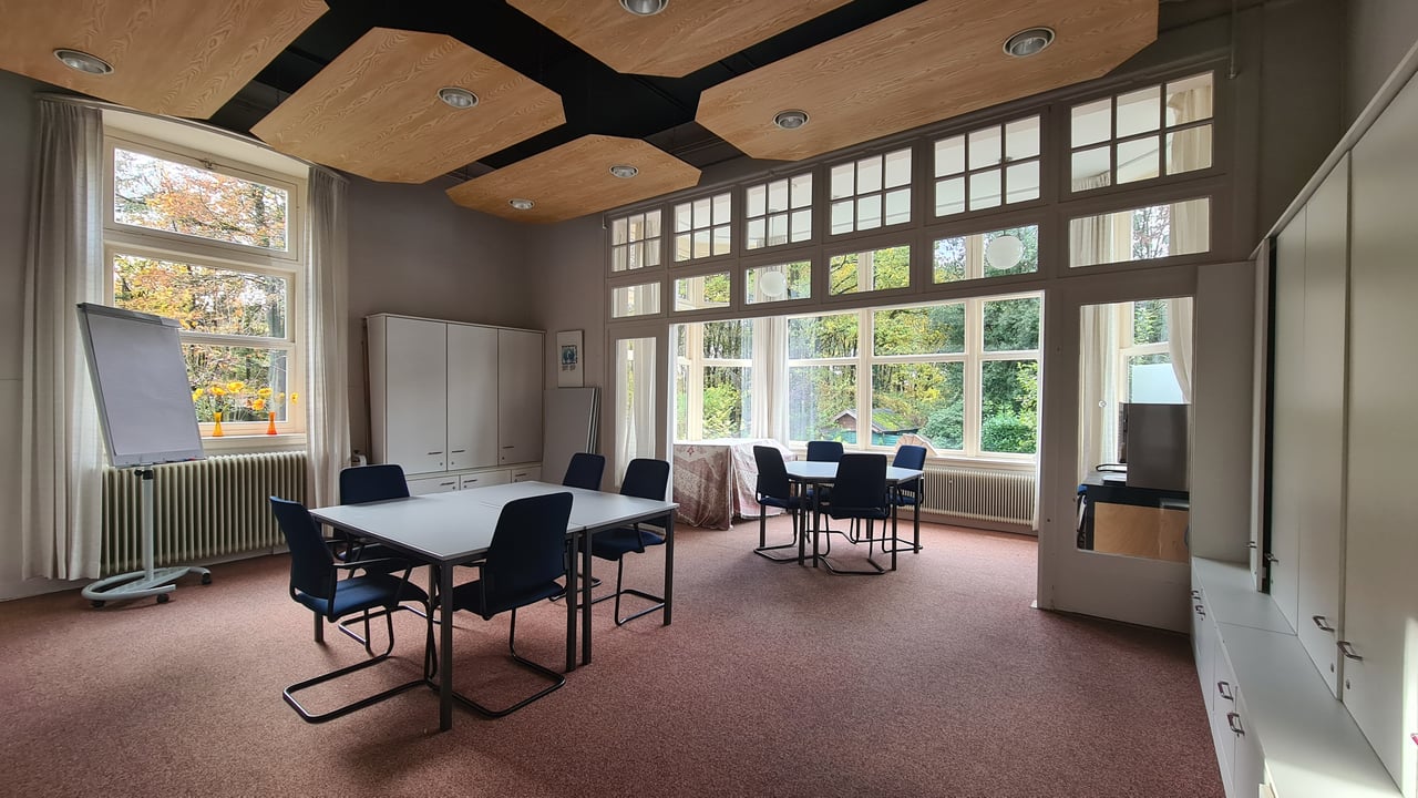 Serrezaal (Bookshop)