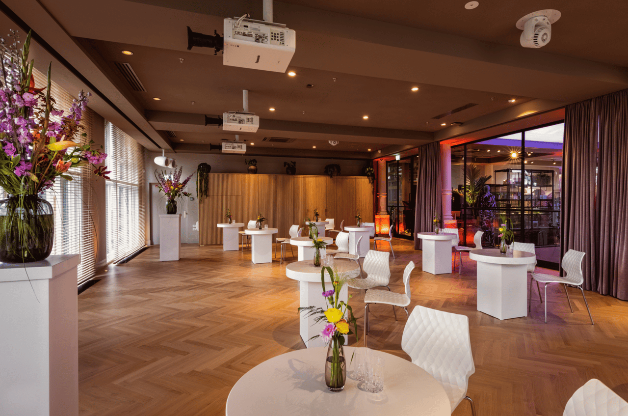 Mind Studio Cabaret/Classroom opstelling