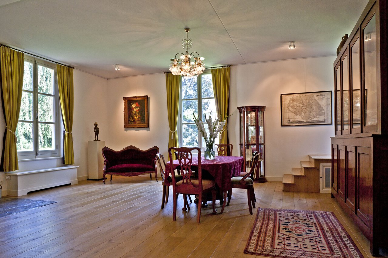De-Salon2