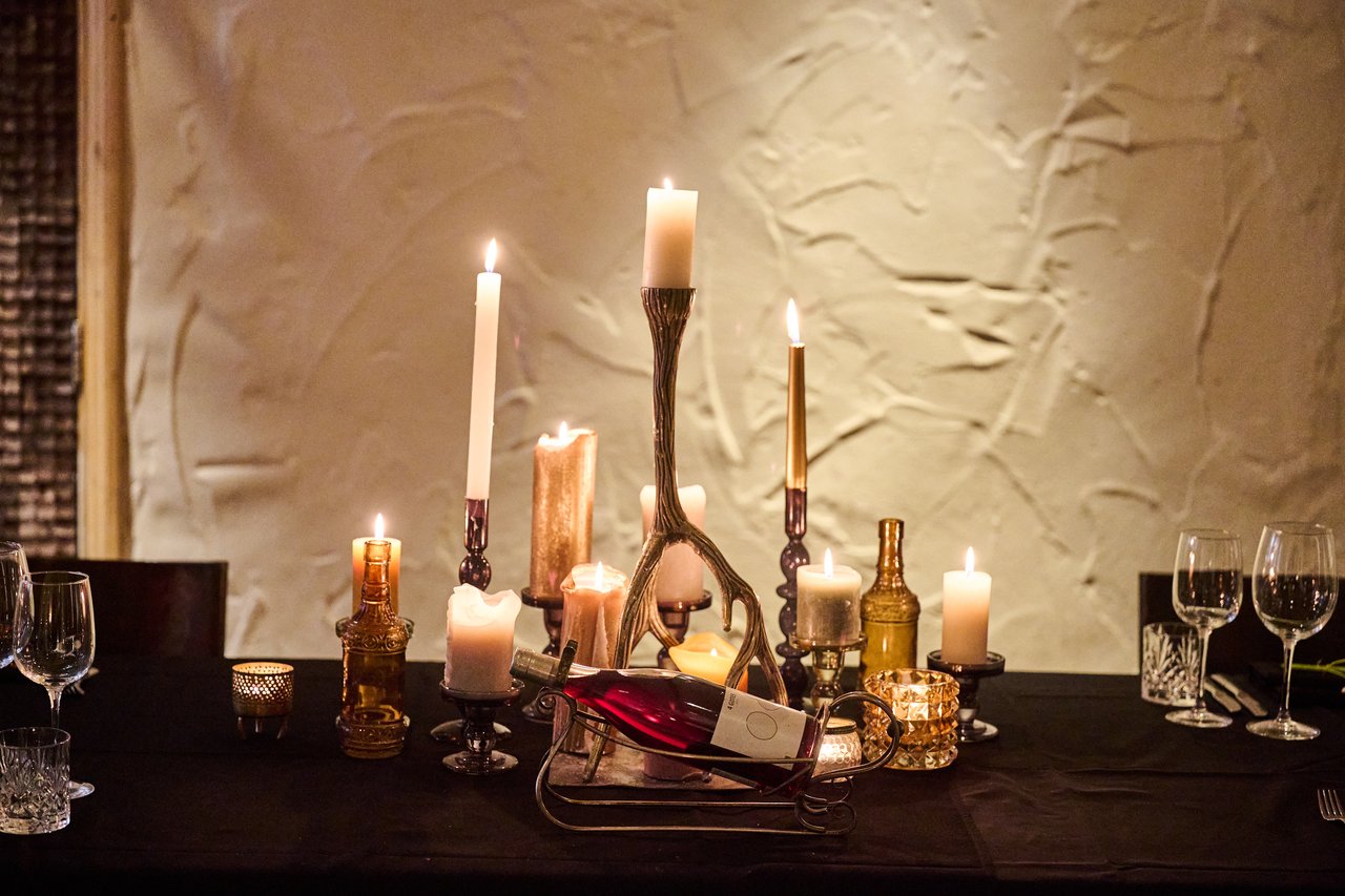 TOBACCO Theater - Wijnkelders - Diner - Kaarsen