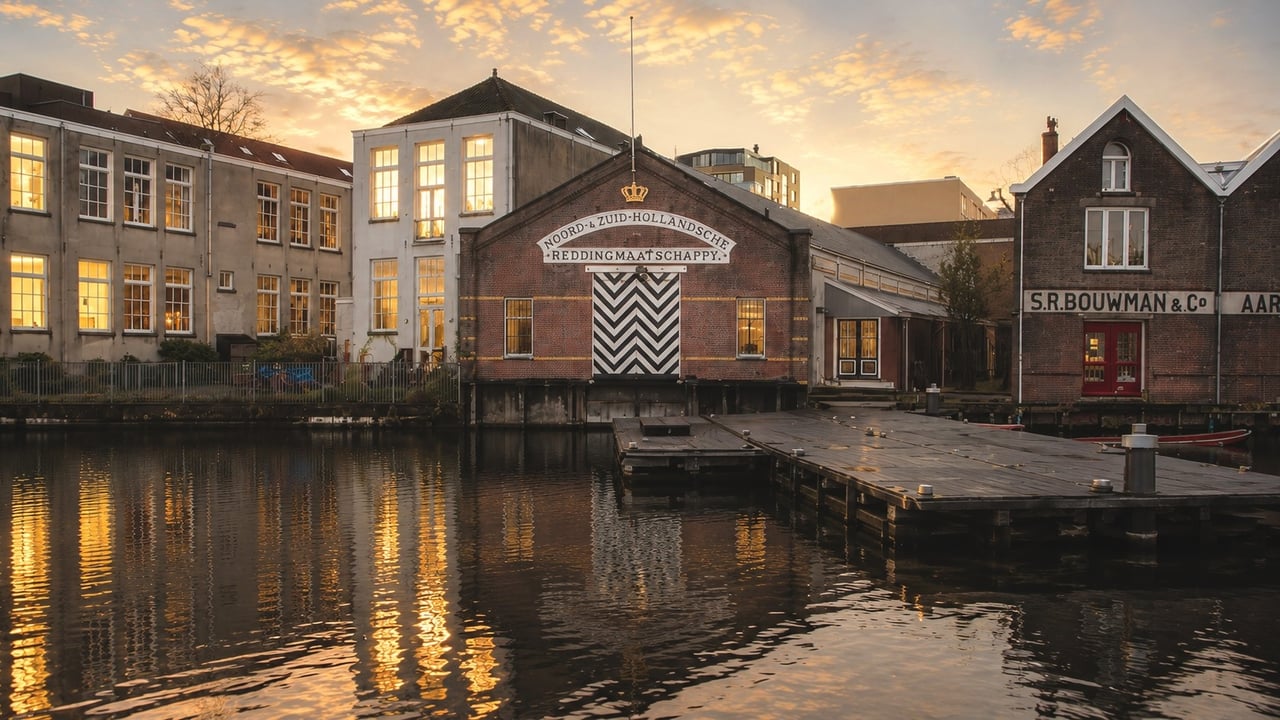 amsterdam-wharf-reddingmaatschappij-building-golden-hour.jpg