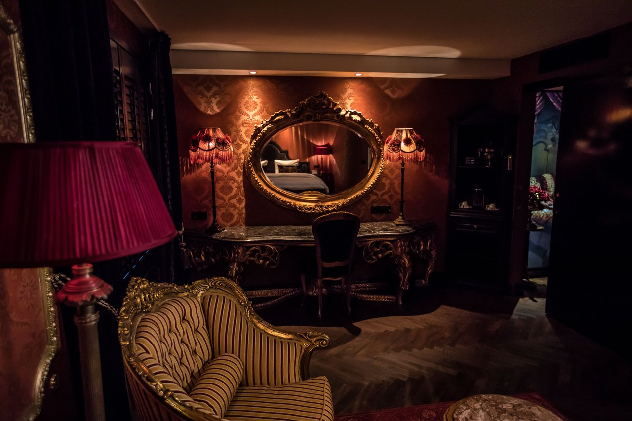 Living Suite Boudoir