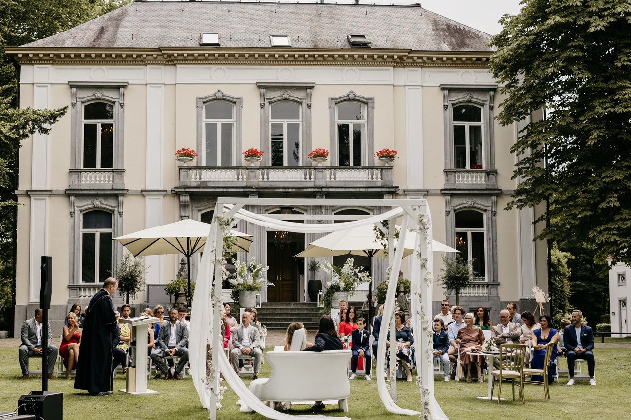 Ceremonie buiten