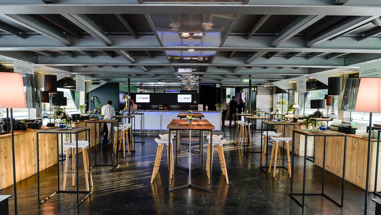 Oceandiva Futura Lounge deck