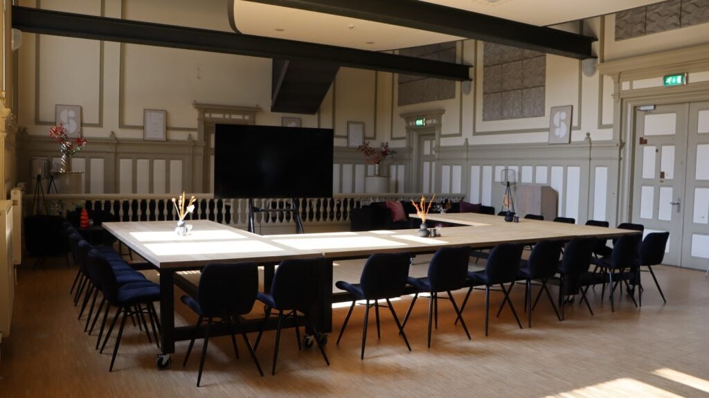 The FlexLabs | The Court | Standaard opstelling