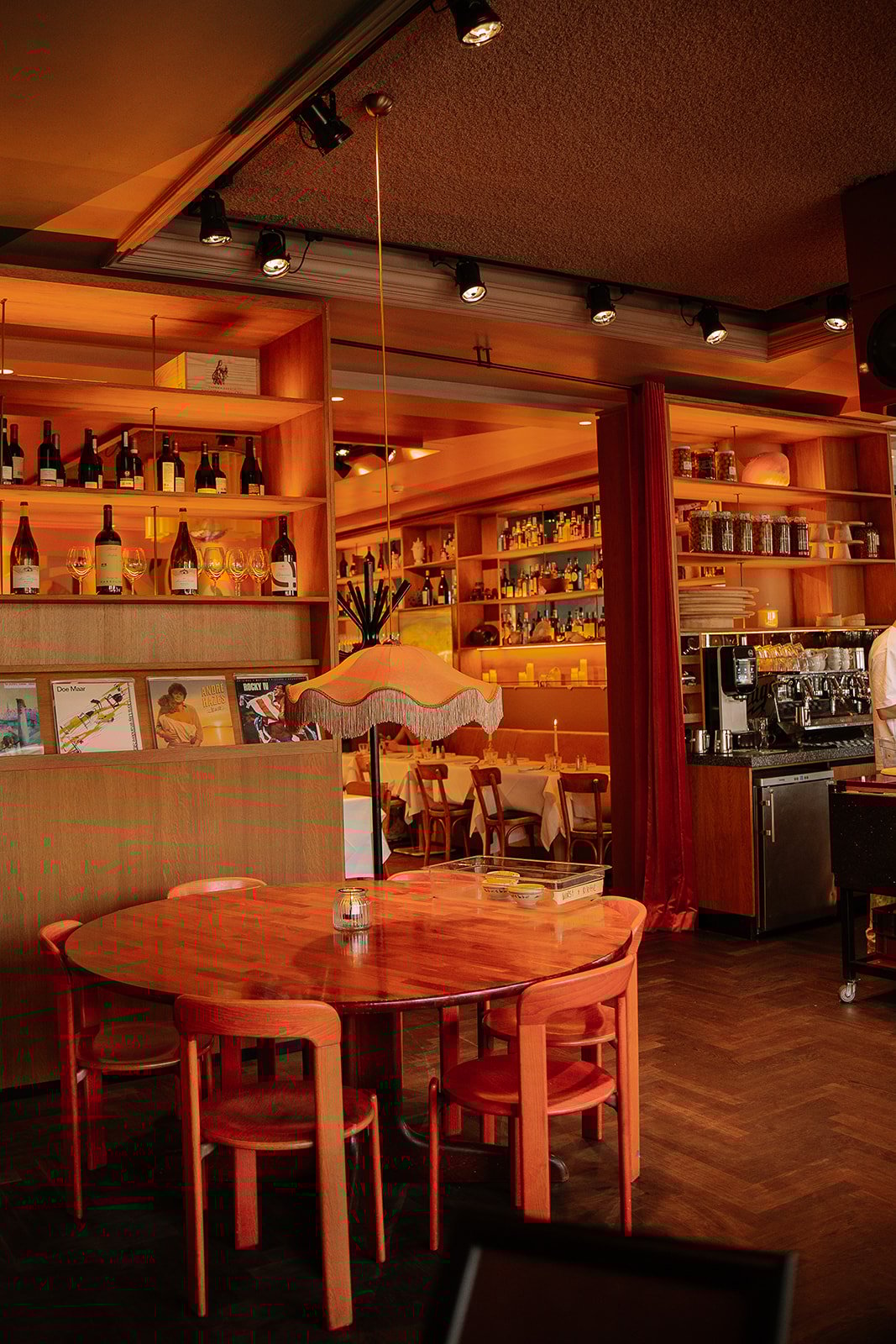 Restaurant  (5)