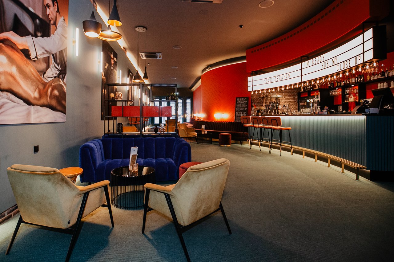 Bar Abraham Tuschinski Theater