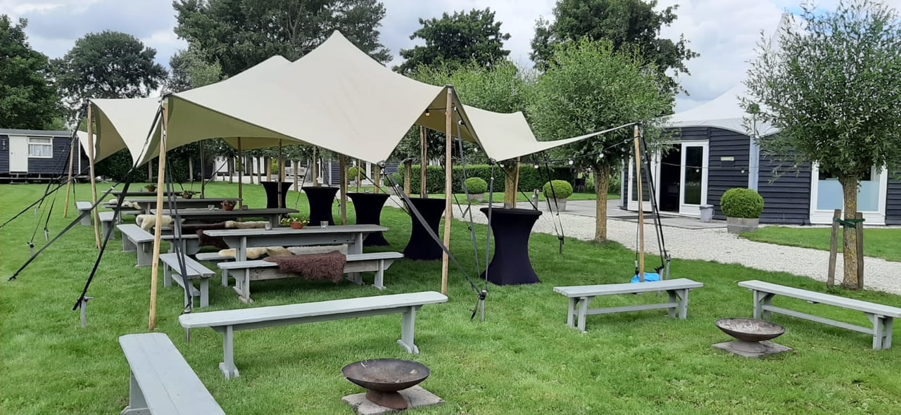 Paviljoen 1 + Stretchtent.jpeg