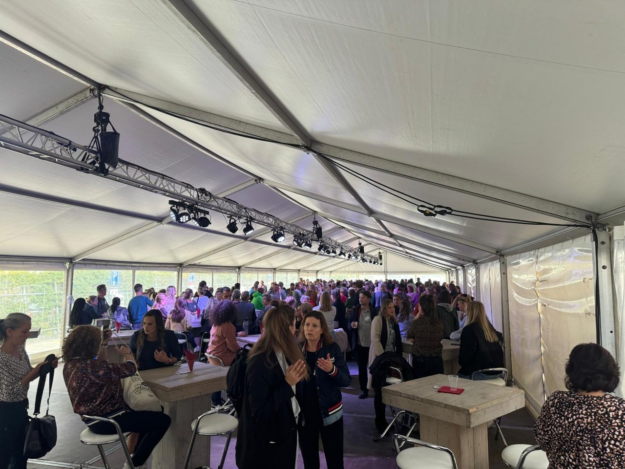 Tent met verlichting