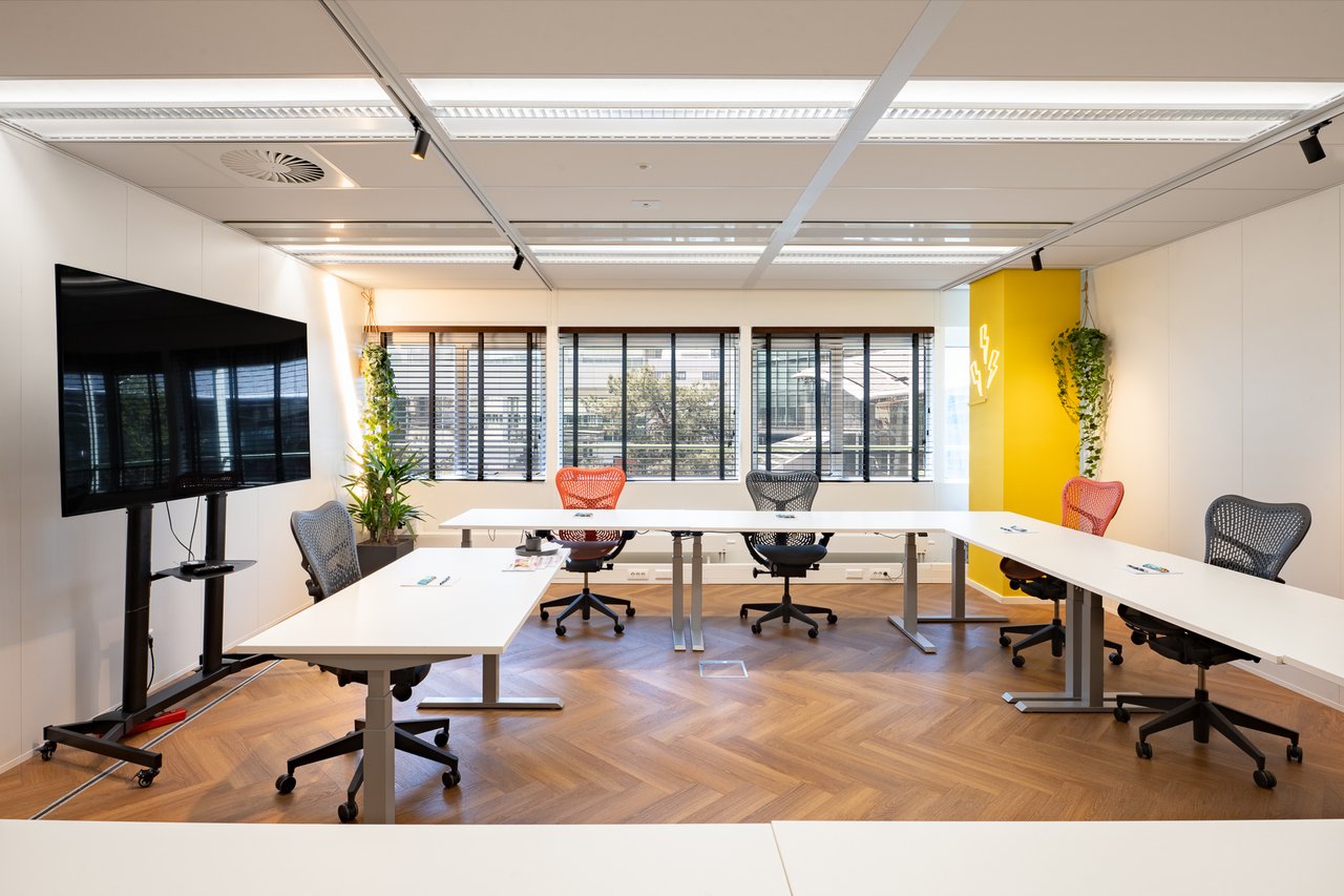 Energy Space (1)