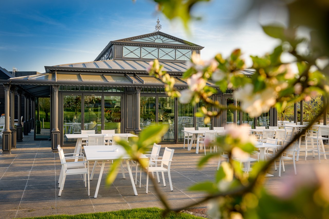 Green Village Orangerie buiten 6.jpg