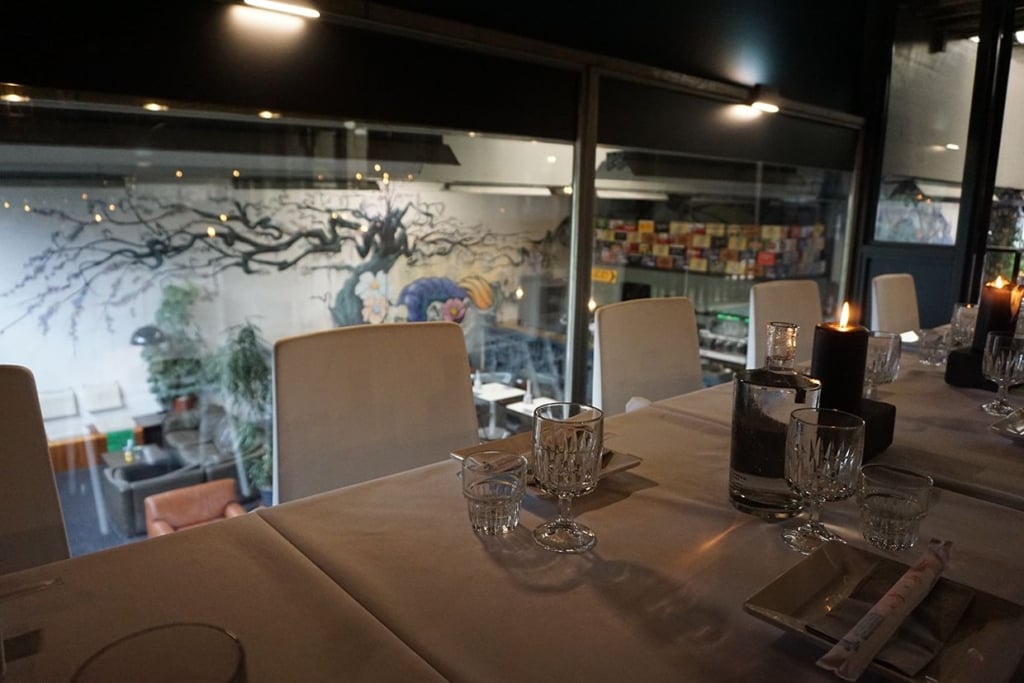 Uitzicht vanaf de Spiegelzaal op LE:EN