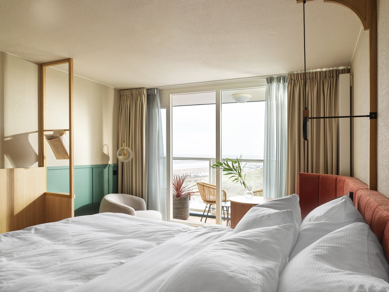 Carlton Beach Scheveningen_Beach Boutique  (1)