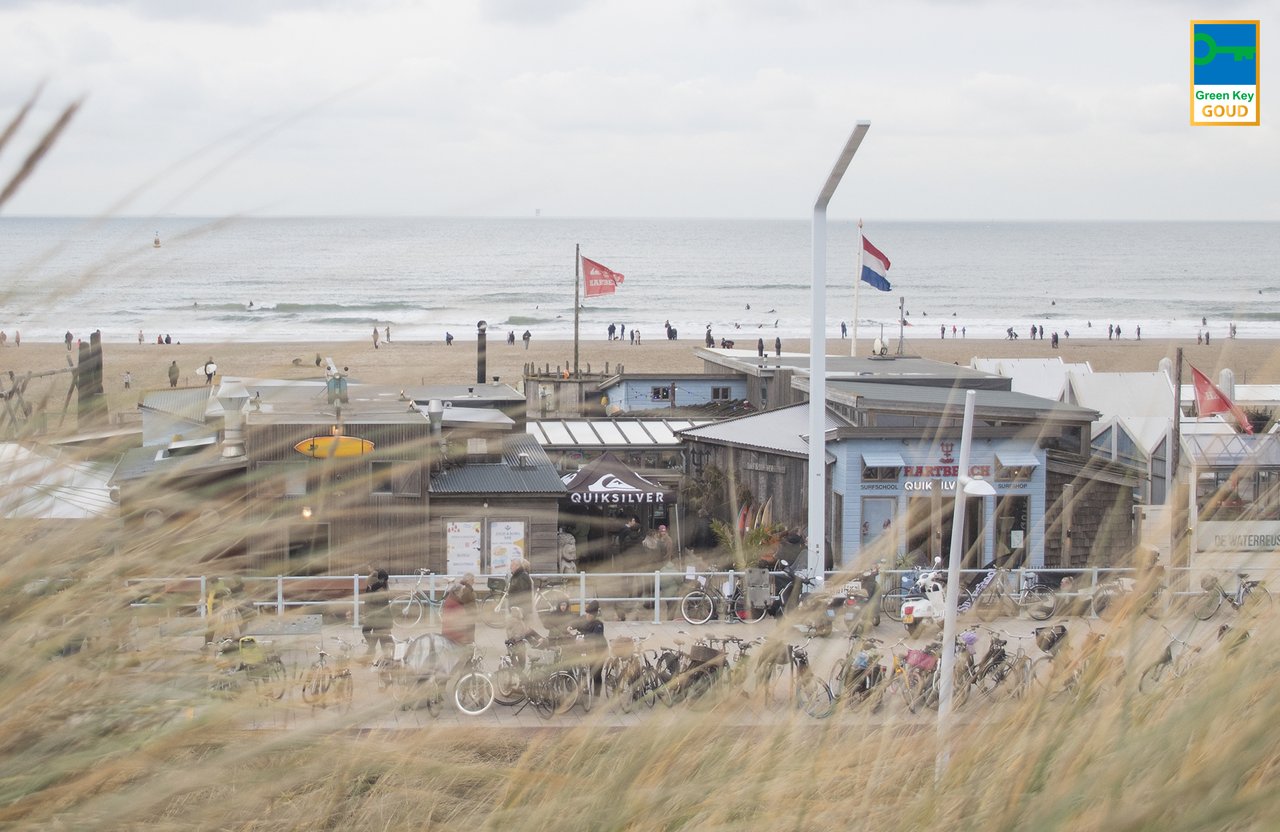 Welkom bij Hart Beach - Restaurant, Surfschool & Surfshop!