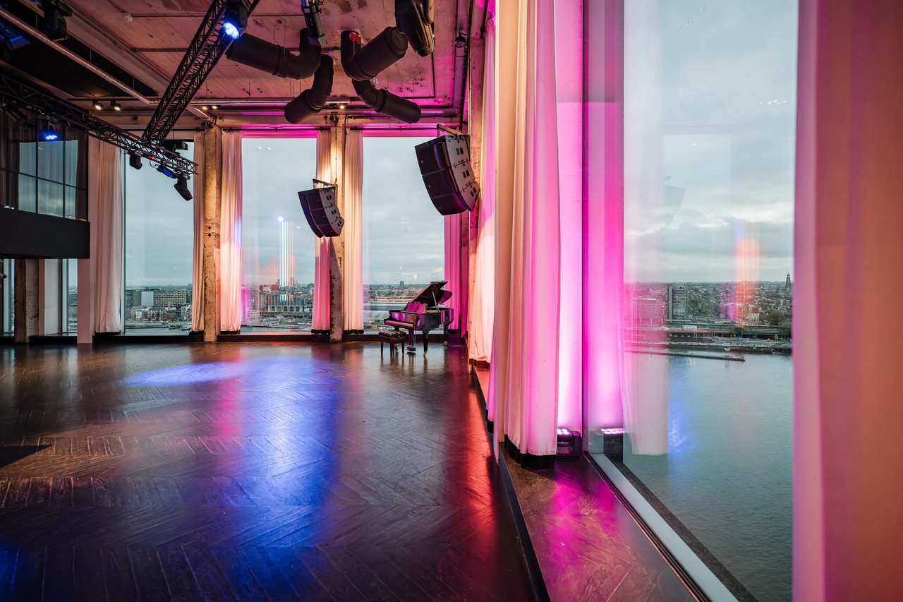 The Loft - The Living.jpg