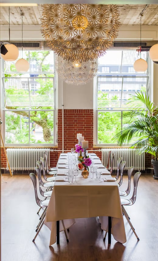 Diner opstelling lange tafel Coolhaven zaal