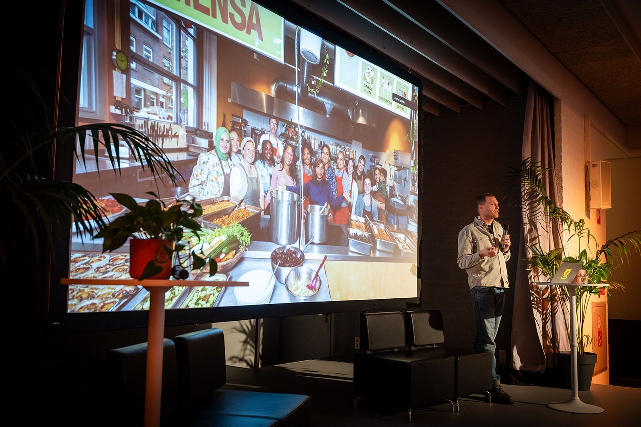 Paneltalk grote podium