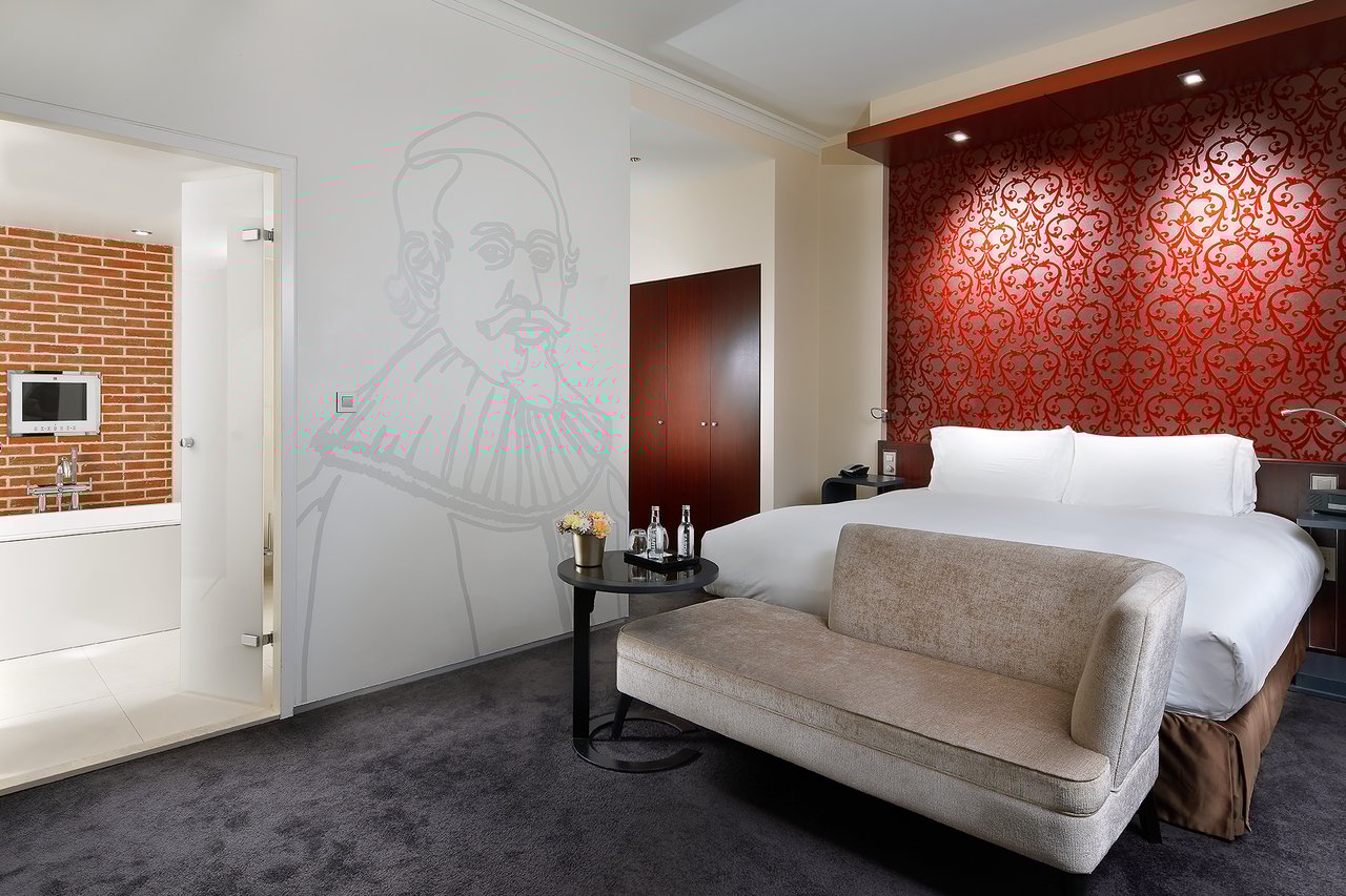 Prestige Suite