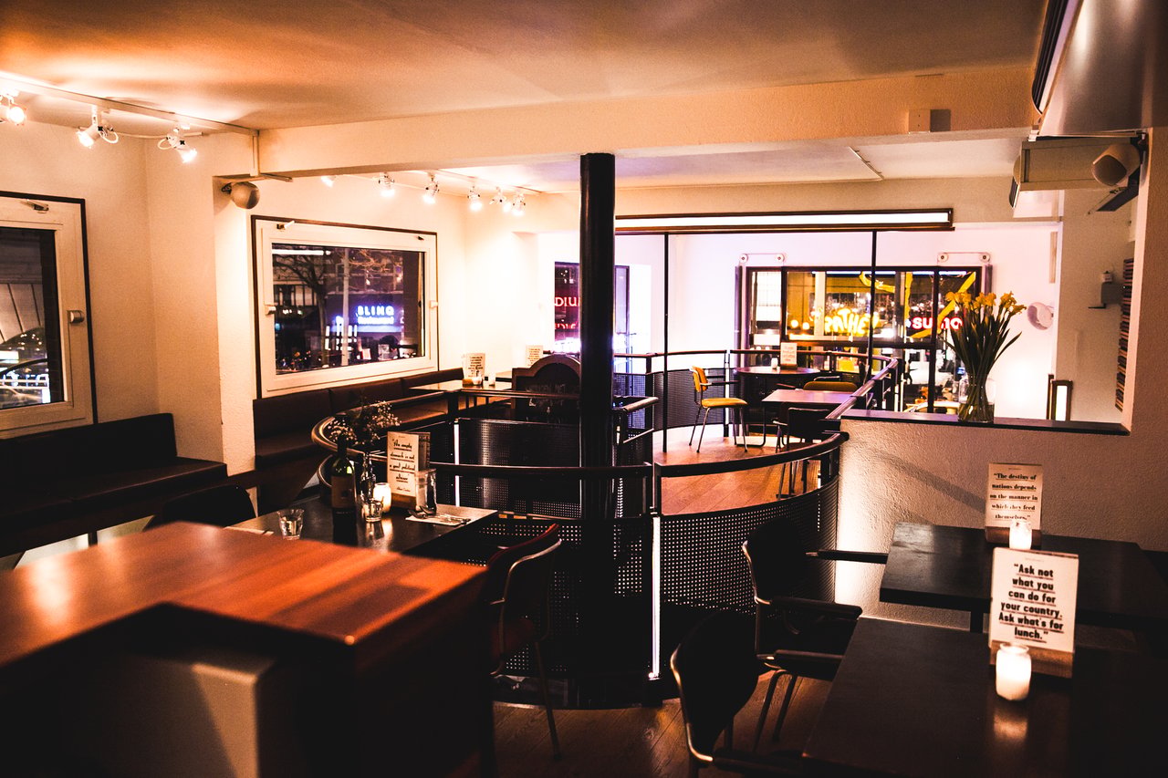 Entresol diner.jpg