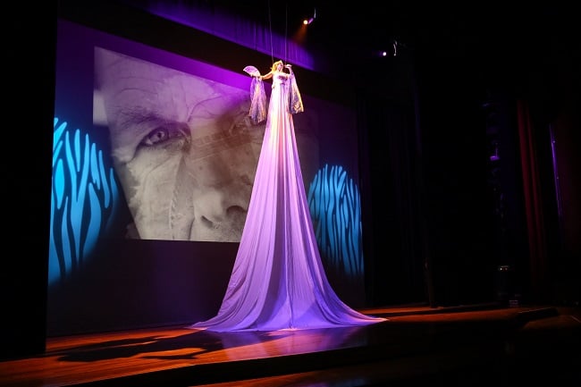 Entertainment in Theater De Spiegel