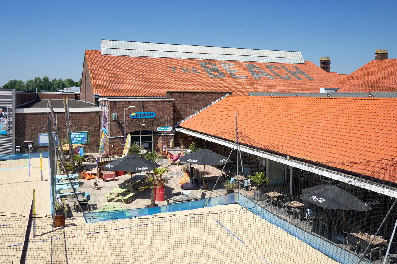 18 2018 06 27 - Aanzicht terras en buitenvelden.jpg