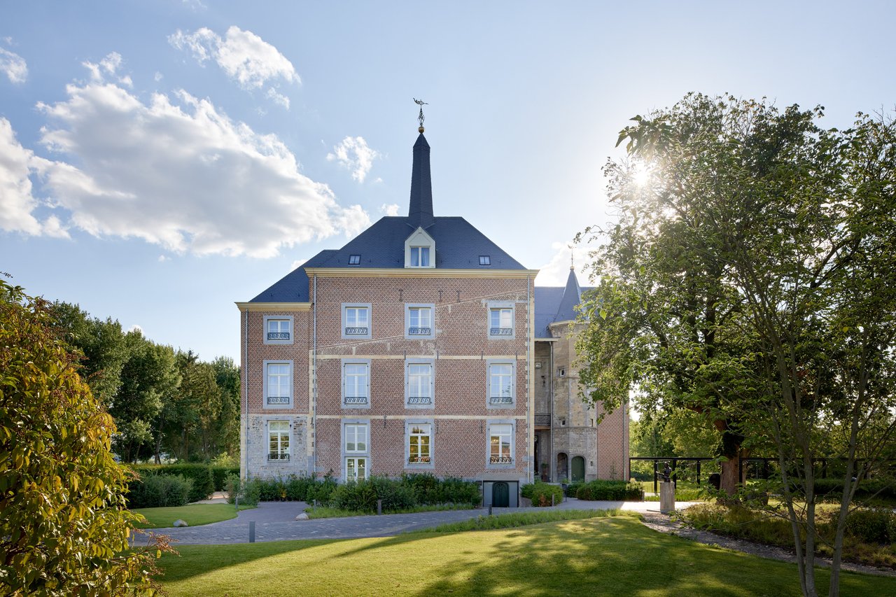 Van Oys Maastricht Retreat Chateau Exterior (c) Michael Huber Photography oys25_1606_p.jpg