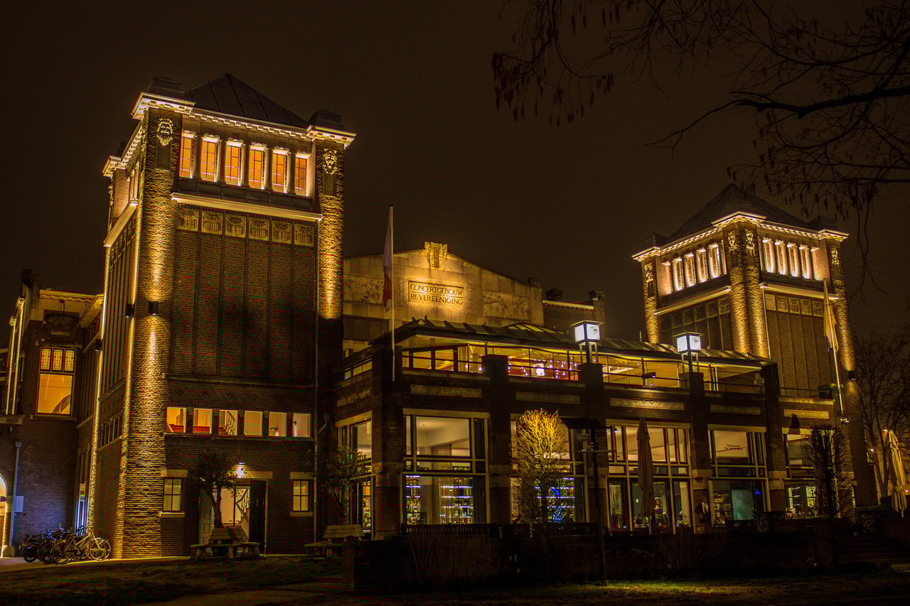 Concertgebouw De Vereeniging - Buiten 