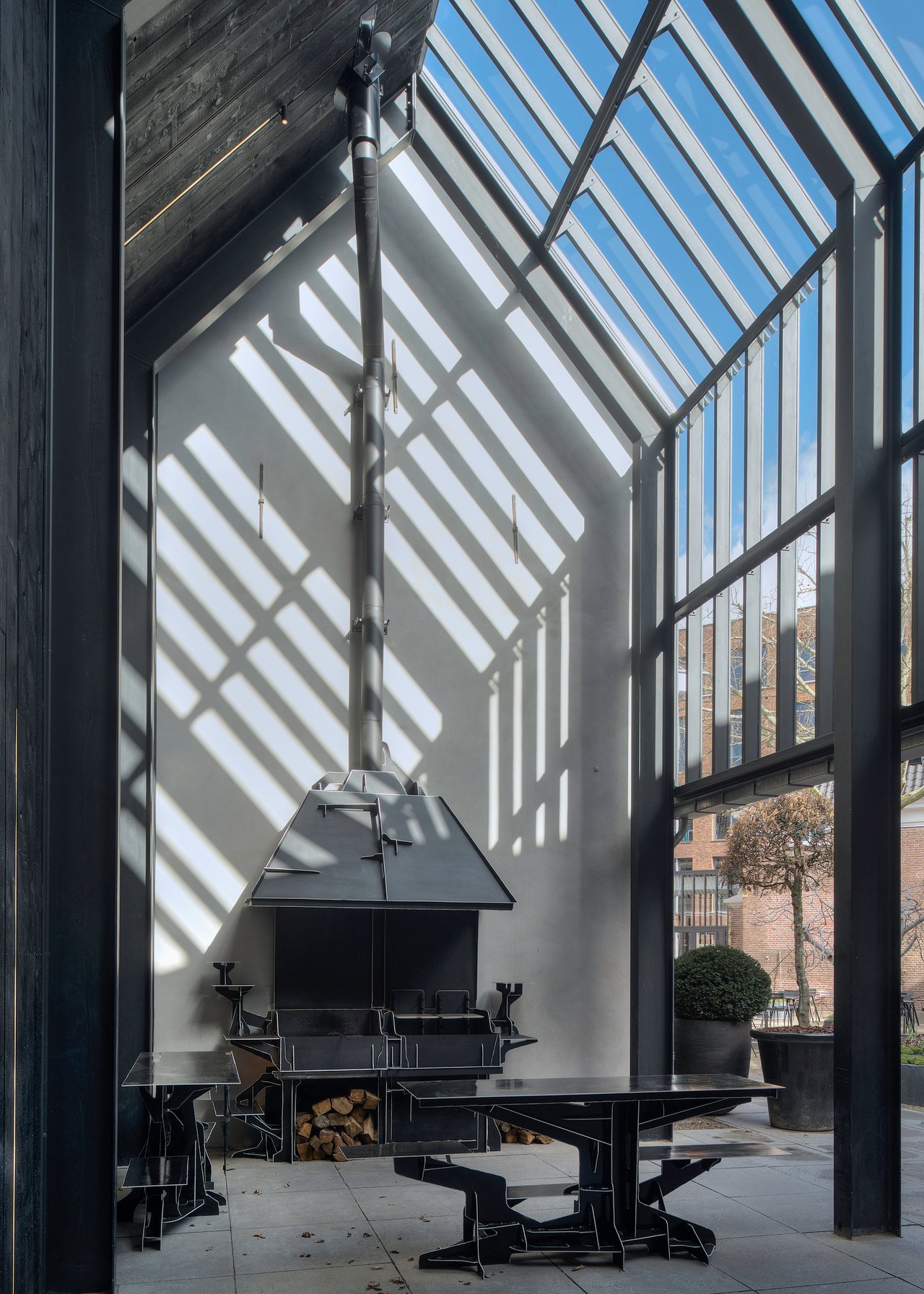 Kazerne Buiten bar & BBQ