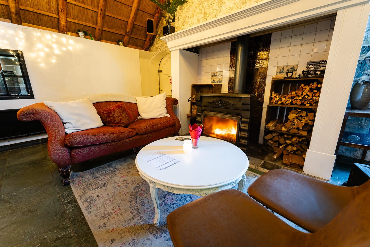 Grote Feestzaal Open Haard