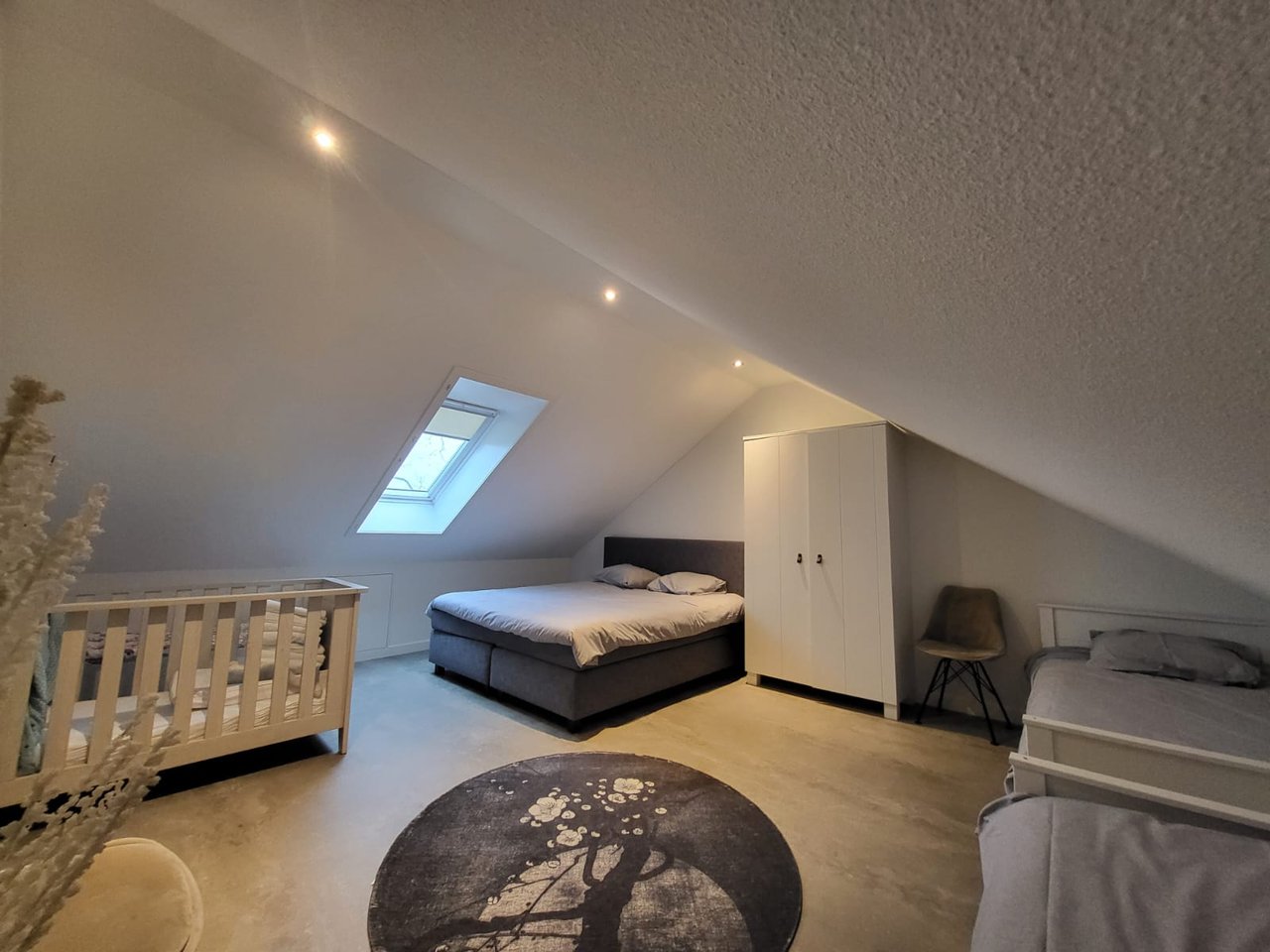 slaapkamer 10 (zolder)