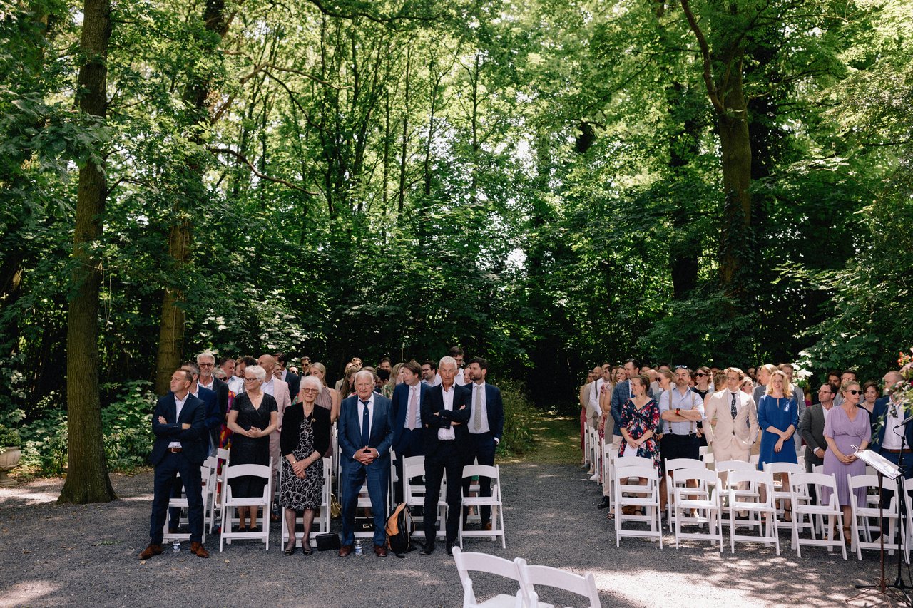Buiten trouwen (2)