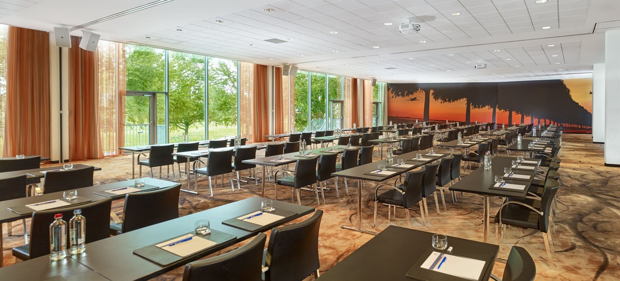 Polder Meeting Room 1, 2 & 3 in a Classroom Arrangement