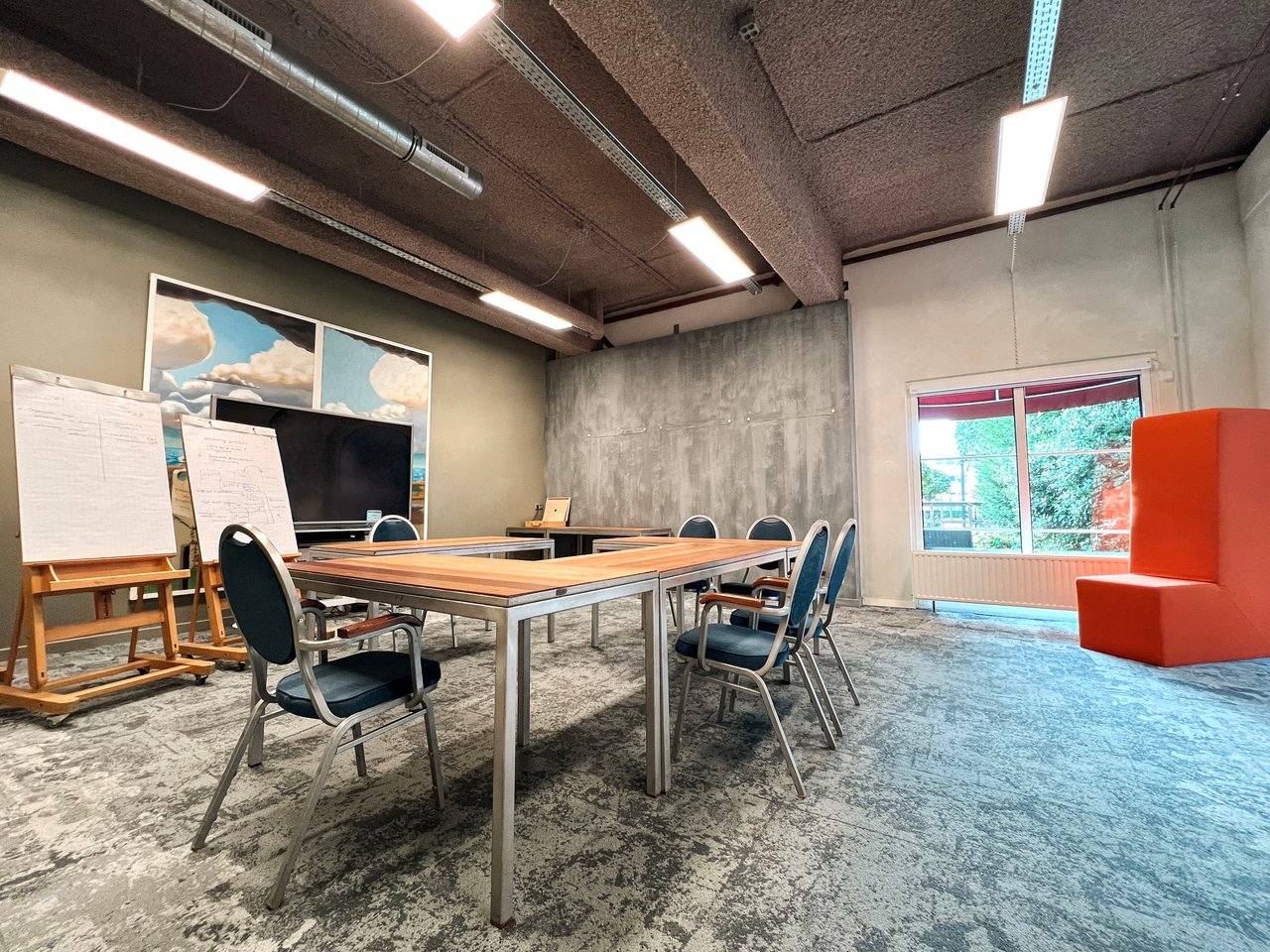 Vergaderzaal / UNIT 5 daglicht