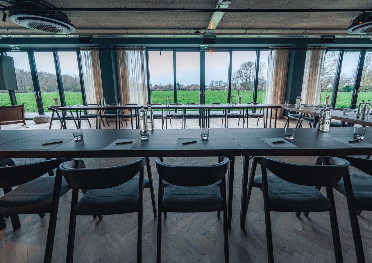 De Witte Dame Fort Meeting Room2.jpg
