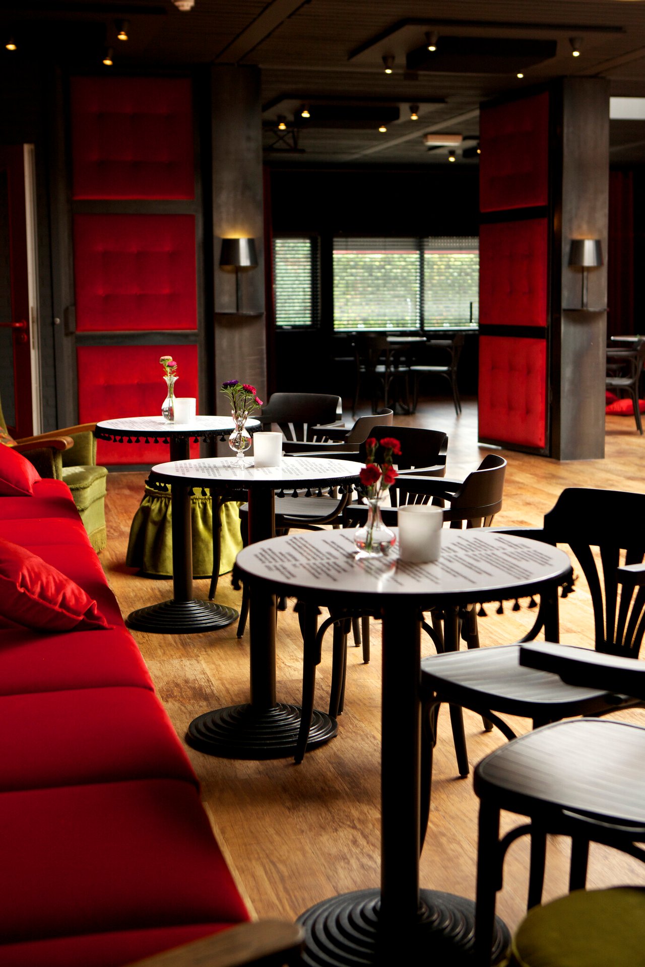 Theatercaf---2----Foto-Femke-Lockeveer