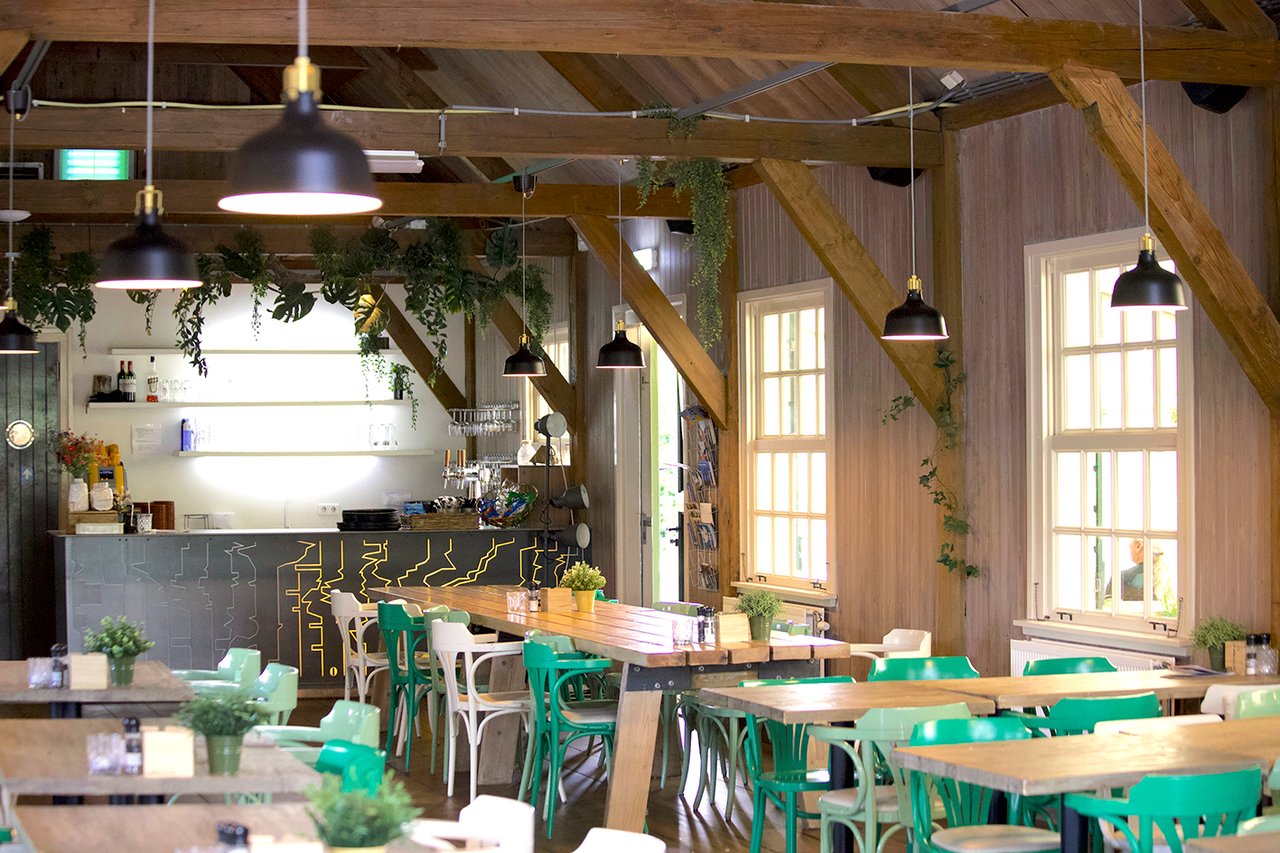 1. Restaurant opstelling kopie.jpg