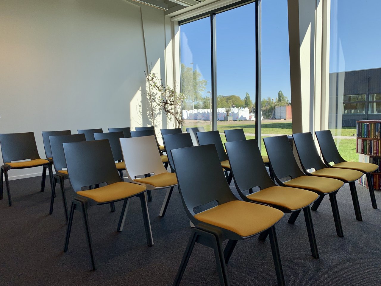 Meeting Space - Space 12 - Zaal 12 - Bloemenzaal - Opstelling - Theateropstelling - DUS De Utrechtse Stadsvrijheid