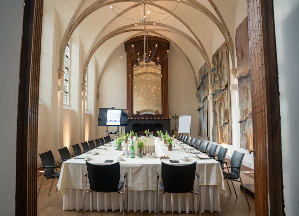 Vergadersetting van Assendelft Kapel