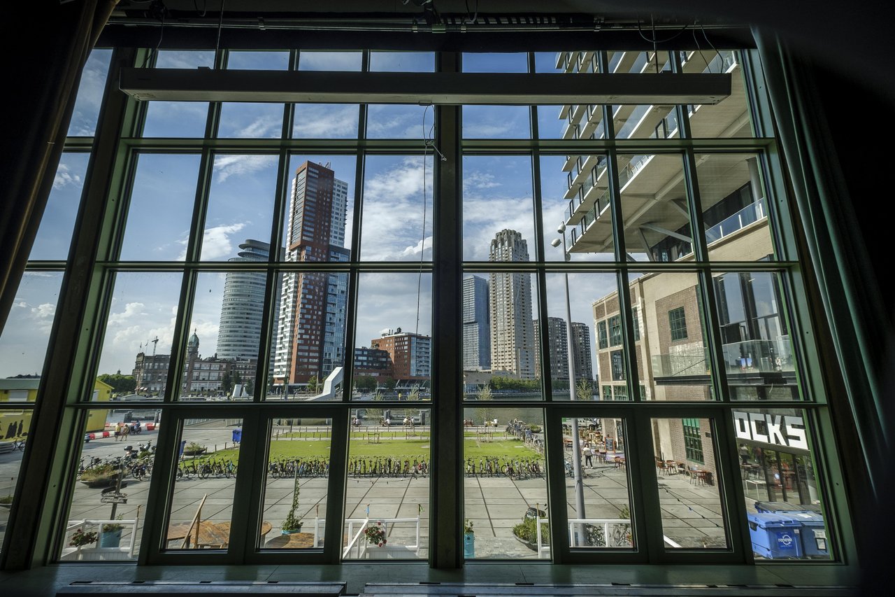 Uitzicht vanuit Kantine (foto Rogier Bos).jpg