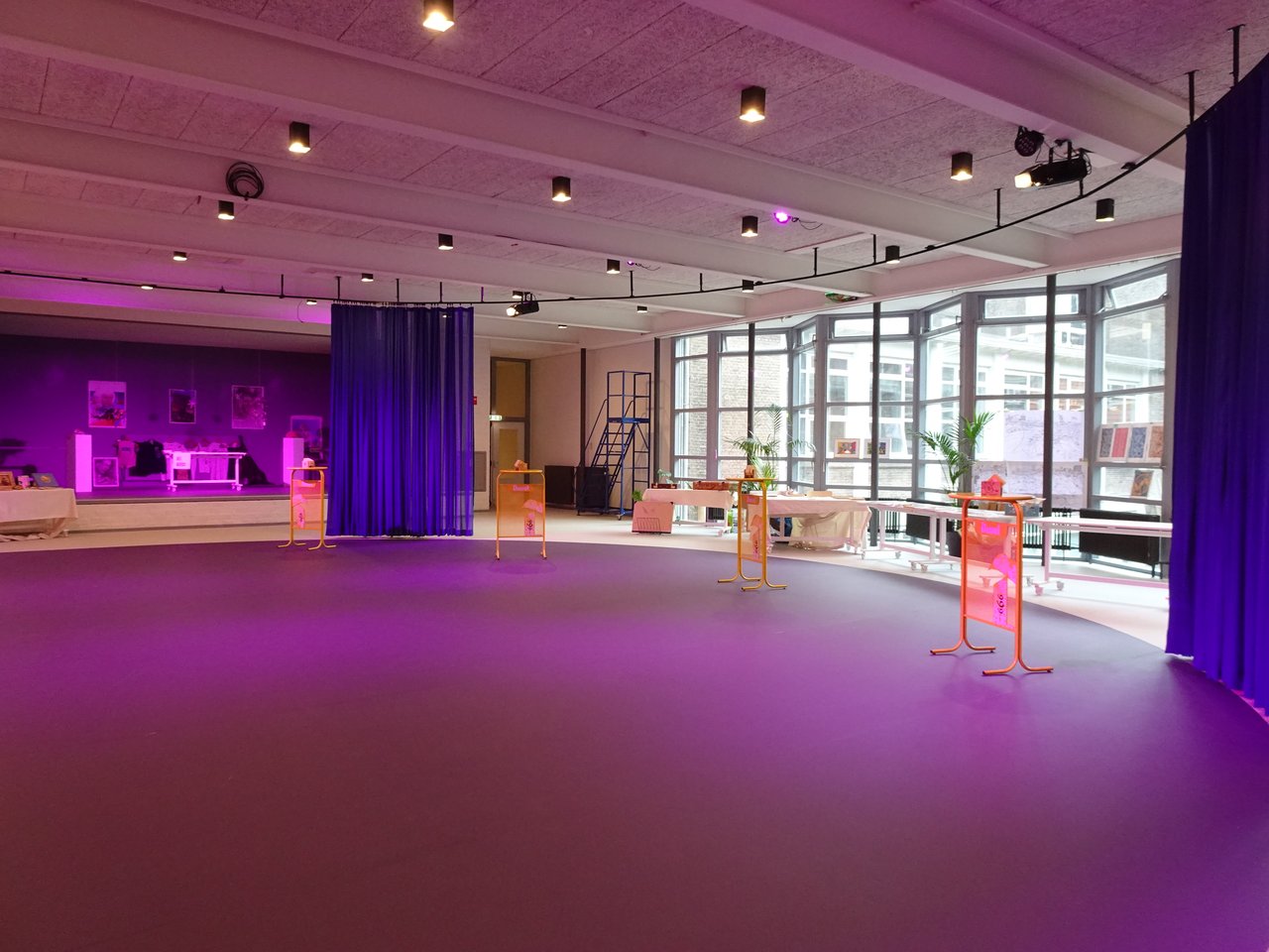 SOUTH EXPLORERE OPENING SOL (2).JPG