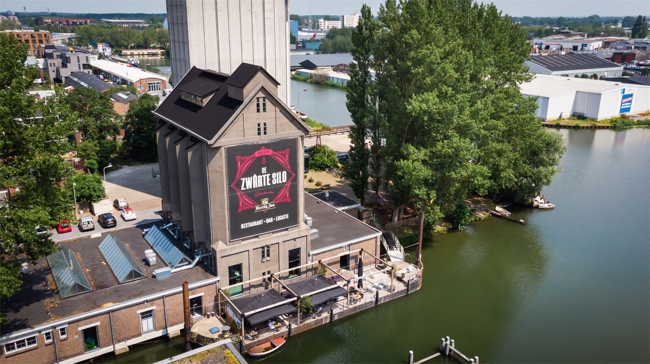 De Zwarte Silo - Deventer01.jpg