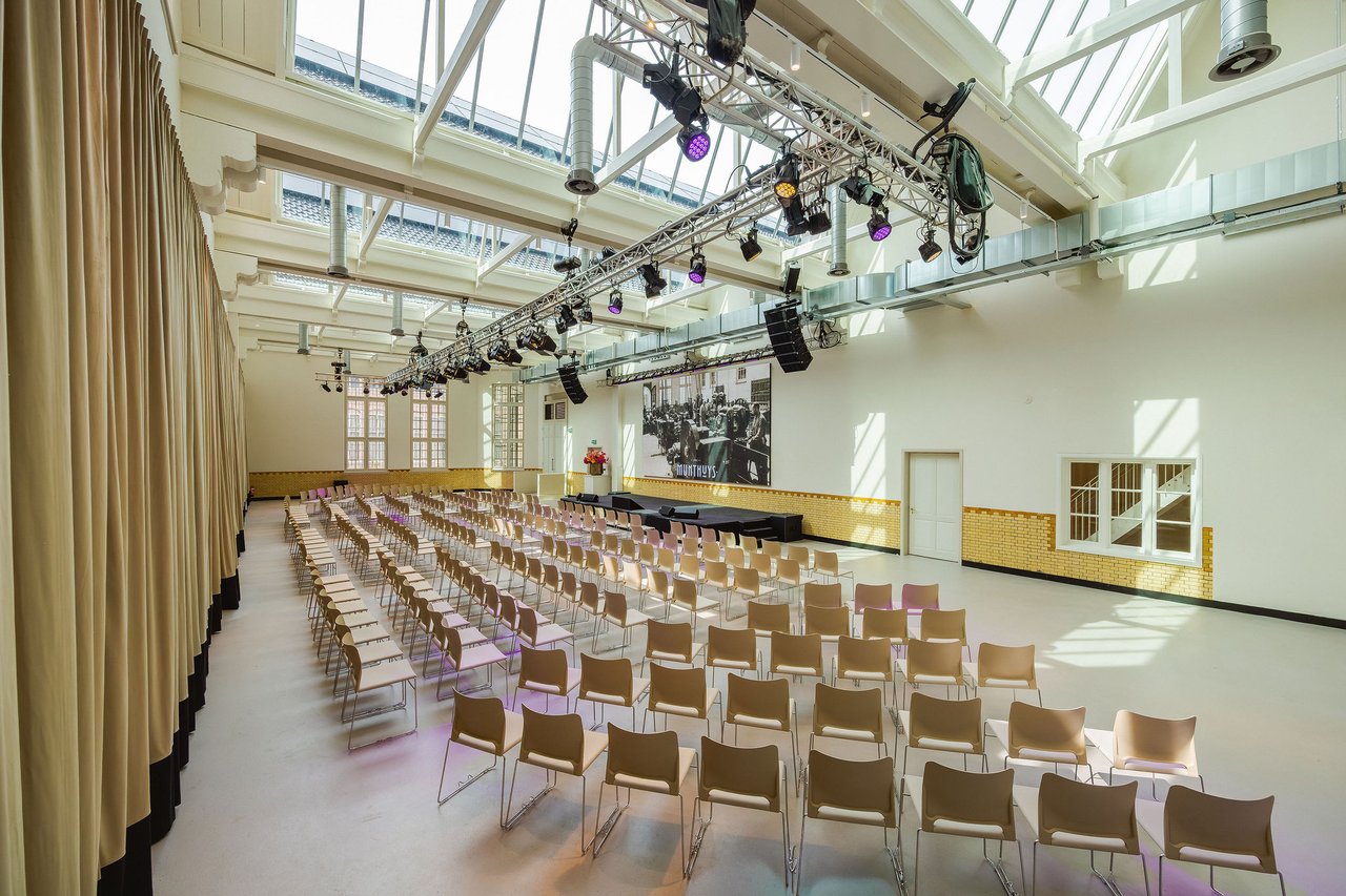 Theateropstelling Muntzaal